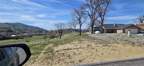 17701 Bold Venture Dr, Tehachapi, CA 93561