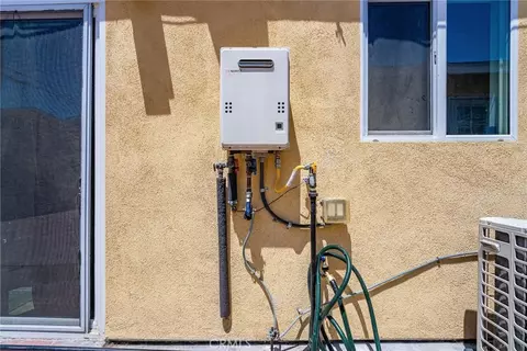 Exterior - 6824 Marcelle St, Paramount, CA 90723 photo 9 of 13