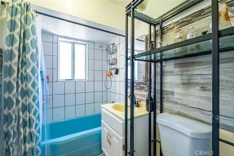 Bath - 6824 Marcelle St, Paramount, CA 90723 photo 1 of 5