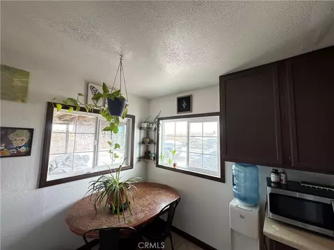 Dining - 244 Woodham Ave, Barstow, CA 92311 photo 1 of 1