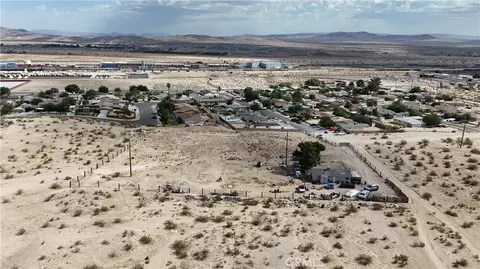 View/Area - 244 Woodham Ave, Barstow, CA 92311 photo 4 of 9