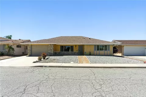 1181 Sandlewood Dr, Hemet, CA 92543