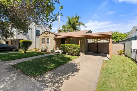 1876 Oregon Ave, Long Beach, CA 90806