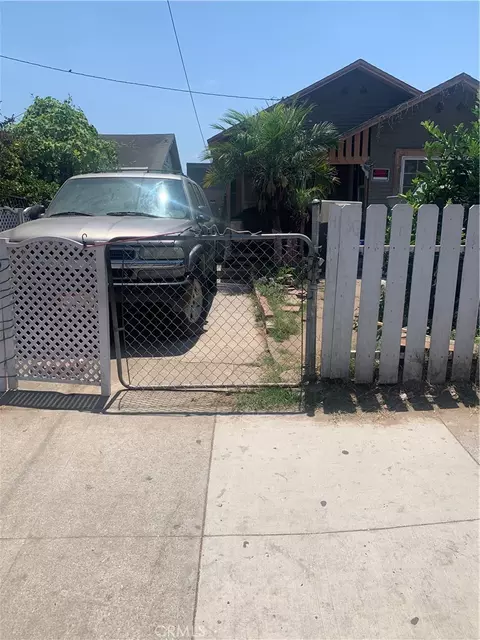 4136 W 111th St, Inglewood, CA 90304