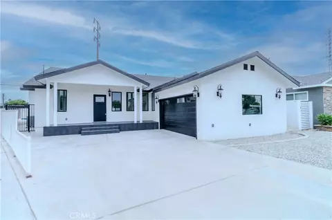 6705 Denmead St, Lakewood, CA 90713