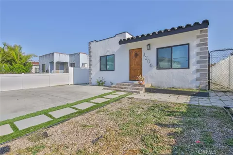 3206 W 59th St, Los Angeles, CA 90043