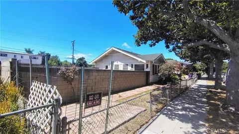 1518 W 19 St, Long Beach, CA 90810