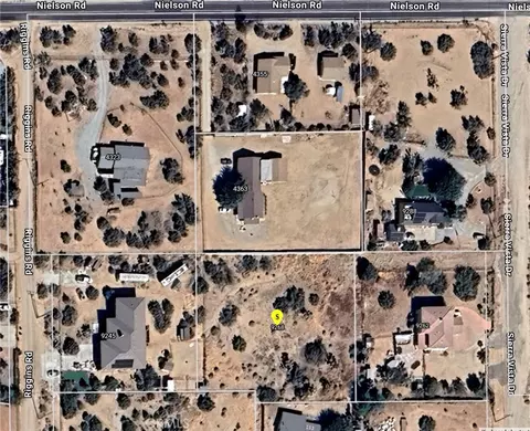 9268 Sierra Vista Rd, Phelan, CA 92371