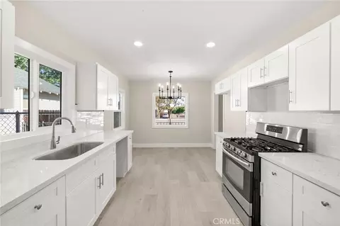 709 E 9th St, Pomona, CA 91766