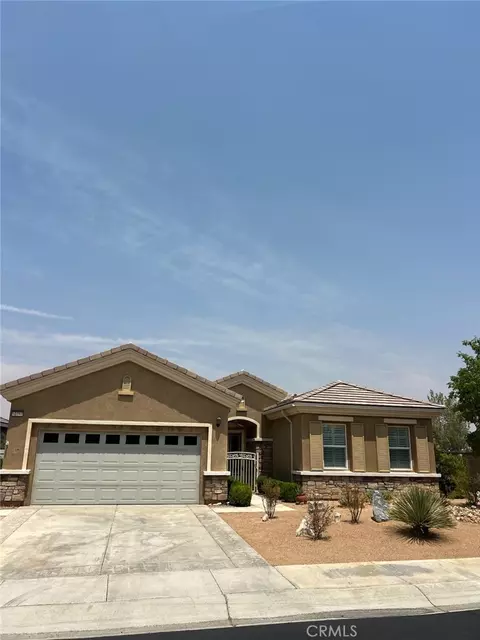 10767 Katepwa St, Apple Valley, CA 92308