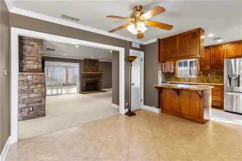 Living - 2929 E Hamilton Ave, Orange, CA 92867 photo 3 of 5