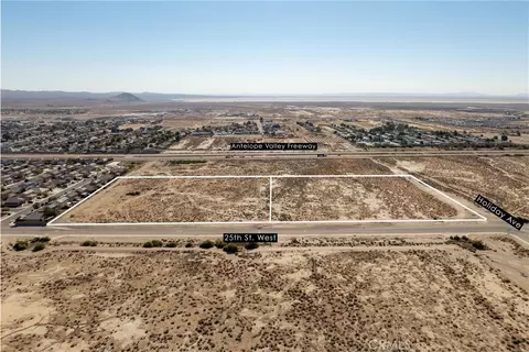 0 25th St W, Rosamond, CA 93560