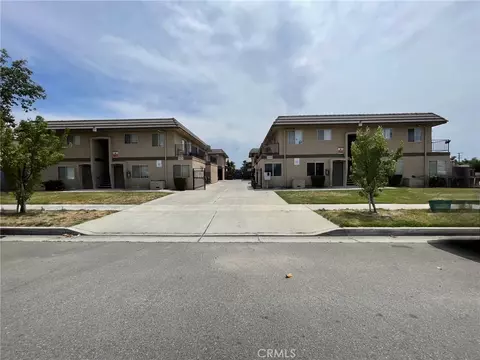 791 W Mayberry Ave, Hemet, CA 92543