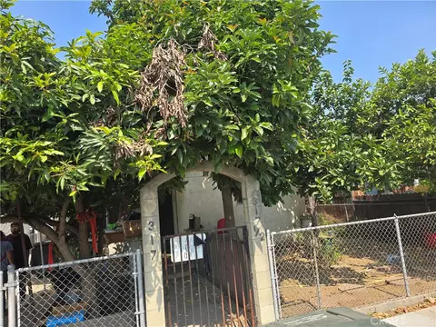 317 Gifford Ave, Los Angeles, CA 90063