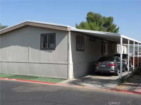 350 E San Jacinto Ave #121, Perris, CA 92571