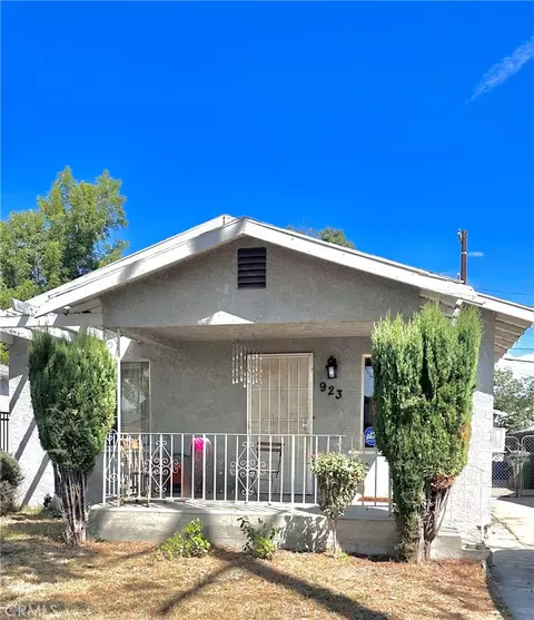 923 E 97th St, Los Angeles, CA 90002