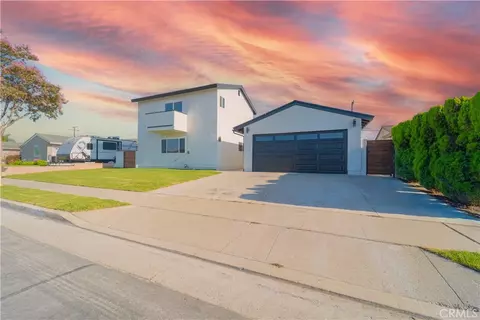 6526 Corinne Cir, Buena Park, CA 90620