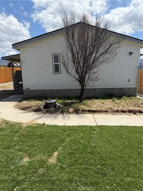 46019 South Dr, Big Bear City, CA 92314