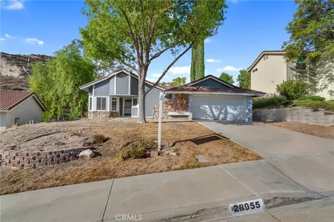28955 Lillyglen Dr, Canyon Country, CA 91387