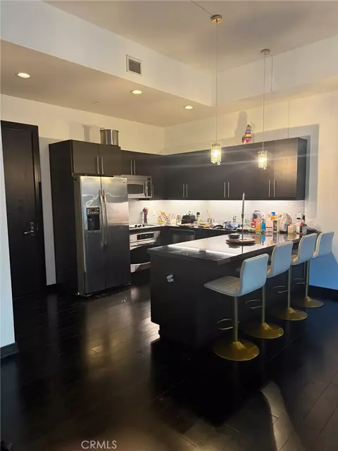 655 S Hope St #902, Los Angeles, CA 90017