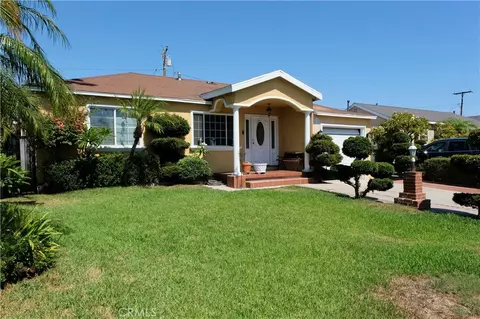 8331 Vista Del Rosa St, Downey, CA 90240