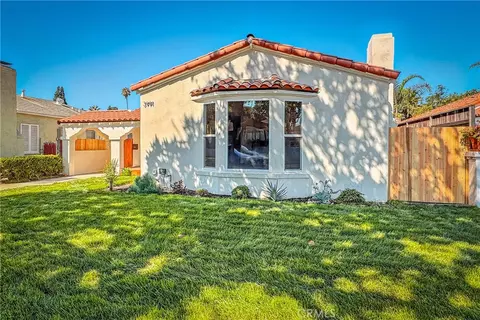 3991 Hubert Ave, Leimert Park, CA 90008
