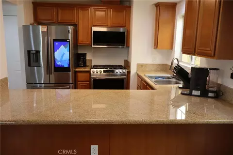 8856 Burnet Ave, North Hills, CA 91343