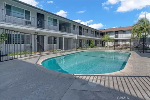 2890 E Artesia Blvd #57, Long Beach, CA 90805