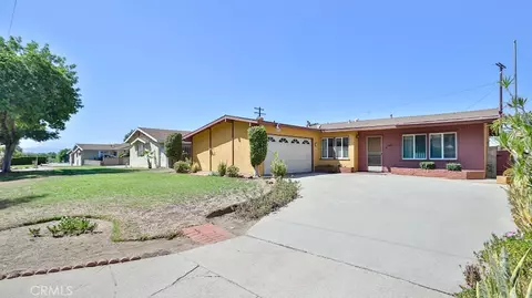 1271 N Starcrest Dr, Covina, CA 91722