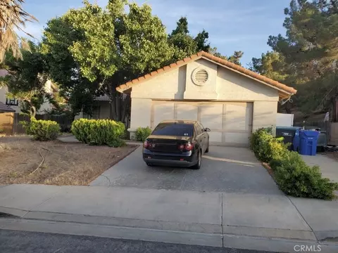 3160 Crowne Dr, Palmdale, CA 93551