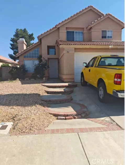 744 E Ave J 11, Lancaster, CA 93535