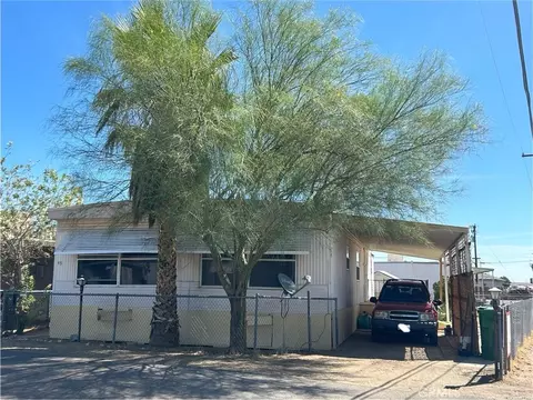 210 Ward Ave, Ridgecrest, CA 93555