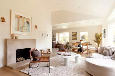3554 S Sycamore Ave, Los Angeles, CA 90016