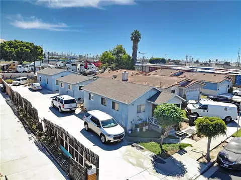 908 Mcfarland Ave, Wilmington, CA 90744