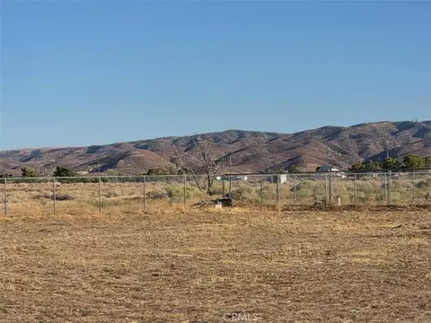 49645 Three Points Rd, Lancaster, CA 93536 photo 39