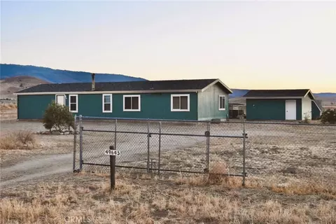 49645 Three Points Rd, Lancaster, CA 93536 photo 4