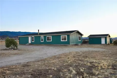 49645 Three Points Rd, Lancaster, CA 93536 photo 5