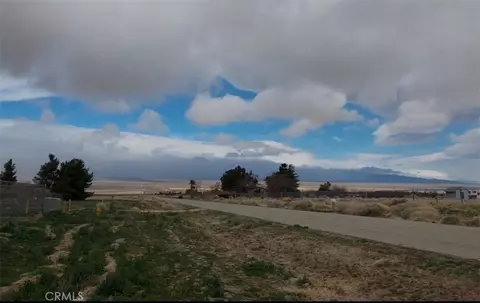 49645 Three Points Rd, Lancaster, CA 93536 photo 42