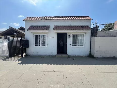 5881 S Broadway Ave, Los Angeles, CA 90003