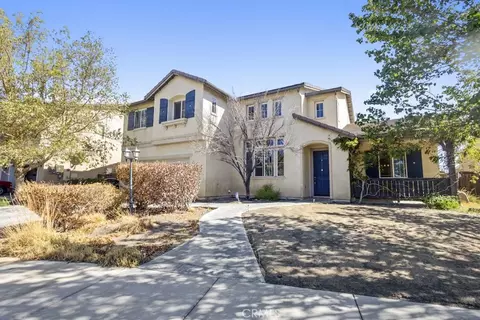 11863 Garret Ln, Victorville, CA 92392
