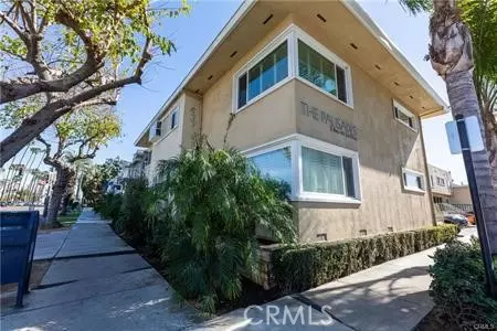12 3rd Pl, Long Beach, CA 90802