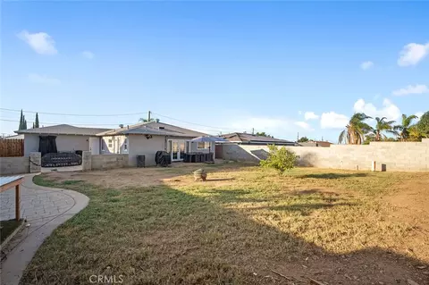 1255 Jadestone, Corona, CA 92882 photo 16