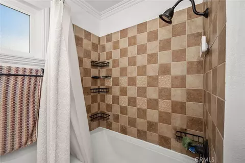1255 Jadestone, Corona, CA 92882 photo 11