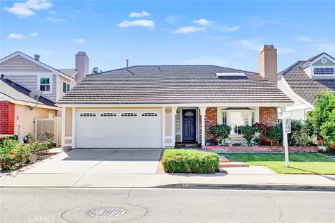 24 Field, Irvine, CA 92620