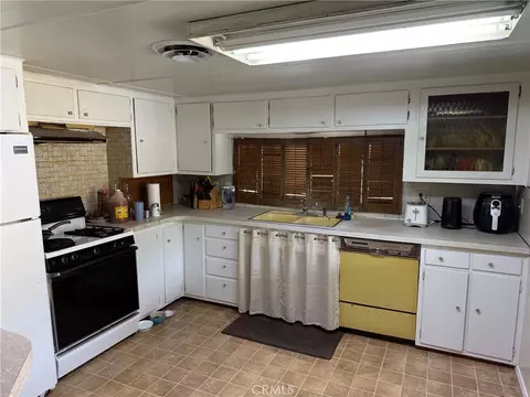 1731 W Lambert Rd #91, La Habra, CA 90631