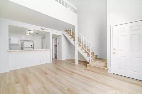 730 W 4th St #413, Long Beach, CA 90802
