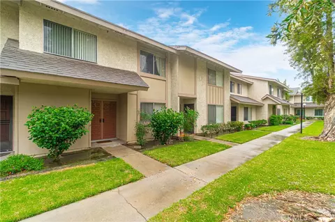 5950 Imperial Hwy UNIT 35, South Gate, CA 90280