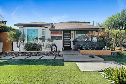 402 E 94th, Los Angeles, CA 90003