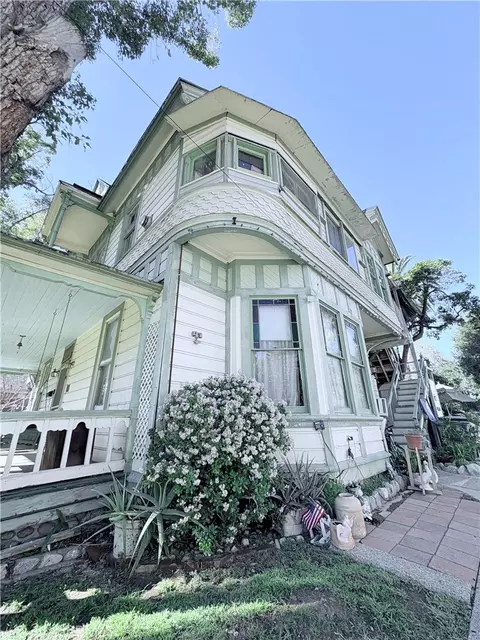 209 Carlton, Pasadena, CA 91103 photo 30