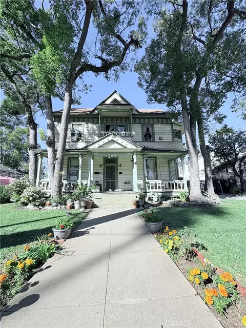 209 Carlton, Pasadena, CA 91103